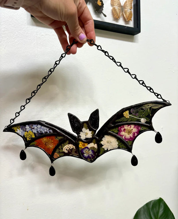 Shadow Bloom – Pressed Flower Bat in Iridescent Black